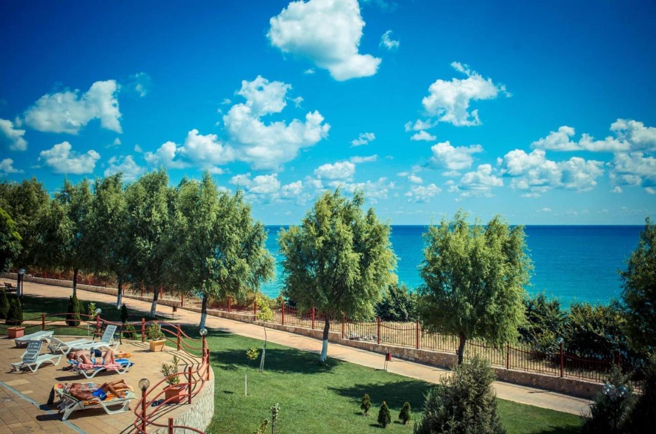 Sea View Panoramic Apartments, Fort Noks Crown Club Sveti Vlas Buitenkant foto