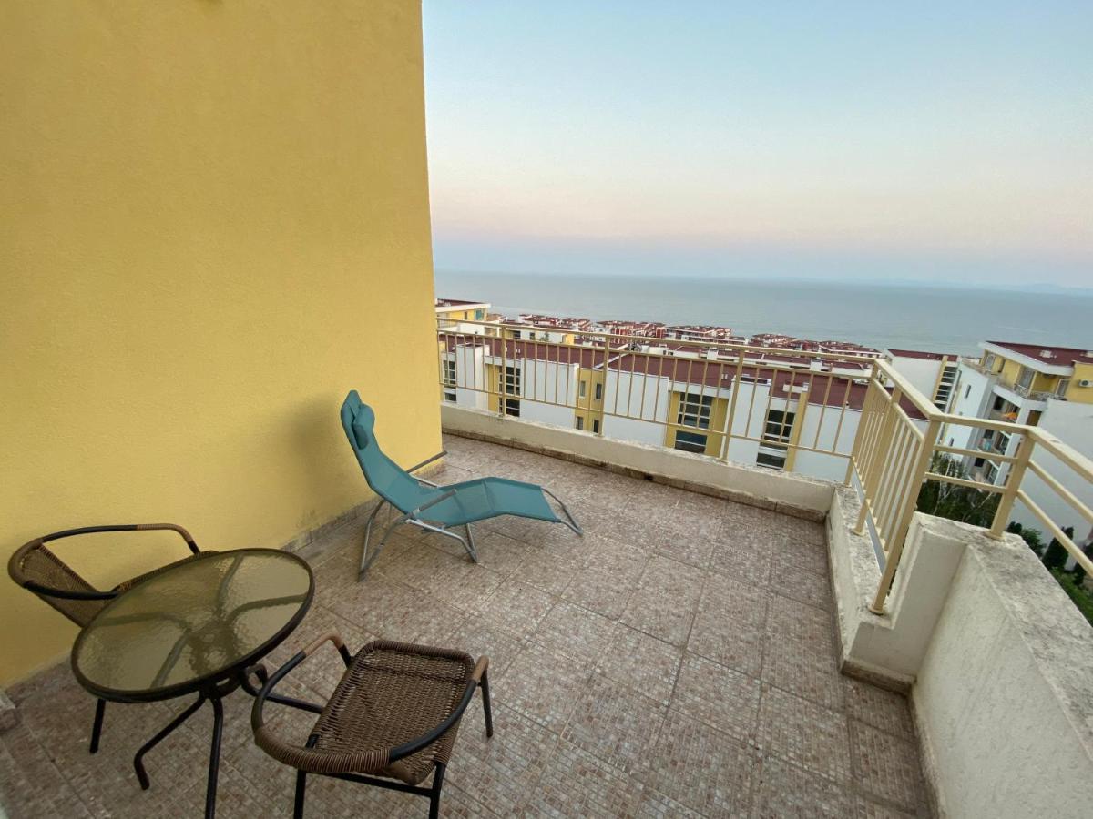 Sea View Panoramic Apartments, Fort Noks Crown Club Sveti Vlas Buitenkant foto