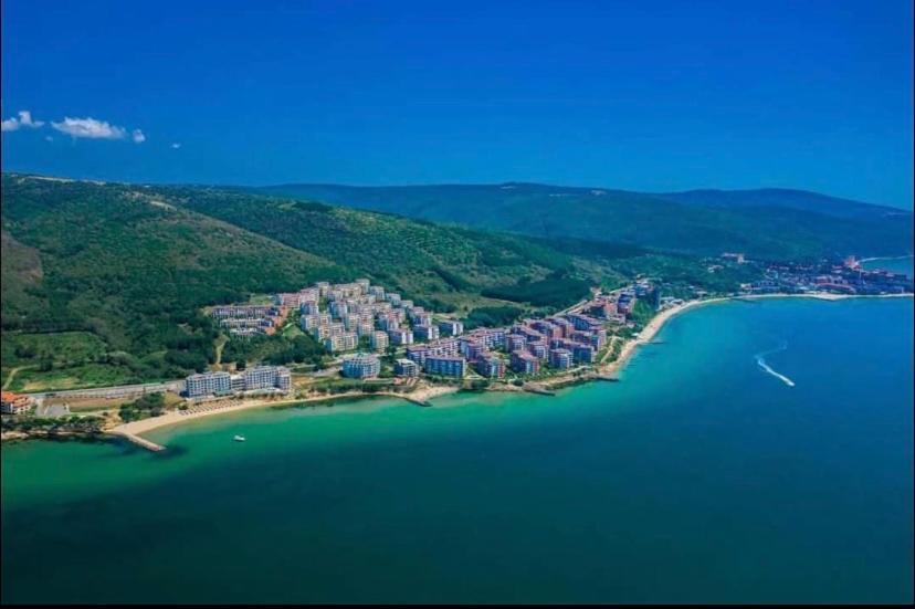 Sea View Panoramic Apartments, Fort Noks Crown Club Sveti Vlas Buitenkant foto