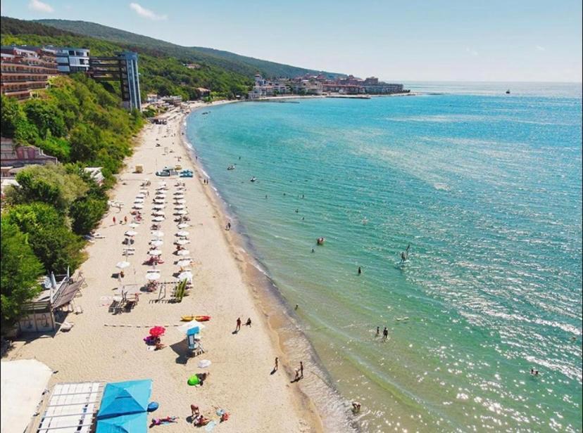 Sea View Panoramic Apartments, Fort Noks Crown Club Sveti Vlas Buitenkant foto
