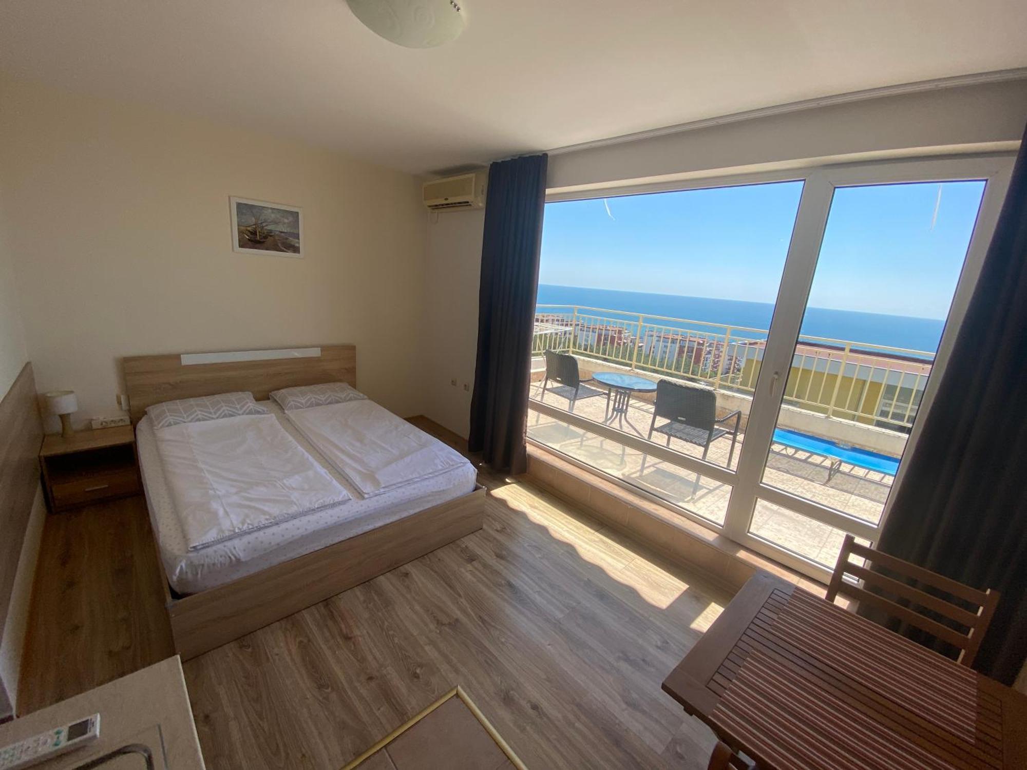 Sea View Panoramic Apartments, Fort Noks Crown Club Sveti Vlas Buitenkant foto